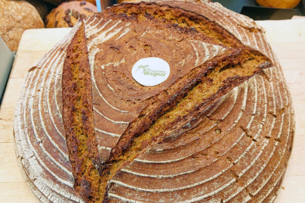 Brote mit essbaren Brotmarken